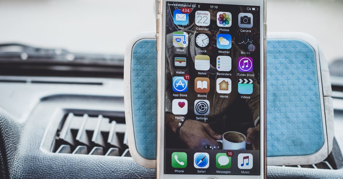 Screenshot of Root car insurance app showing driving score and policy details