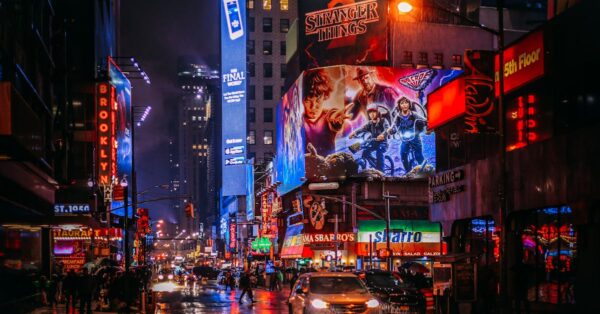 Snow blankets Times Square during nor'easter blizzard in New York City