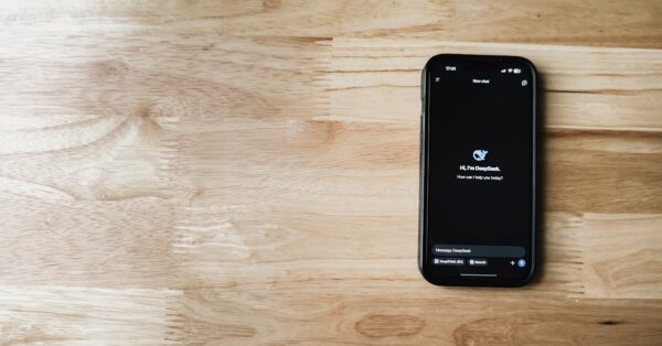 Samsung Galaxy S26 displaying Galaxy AI with Perplexity integration