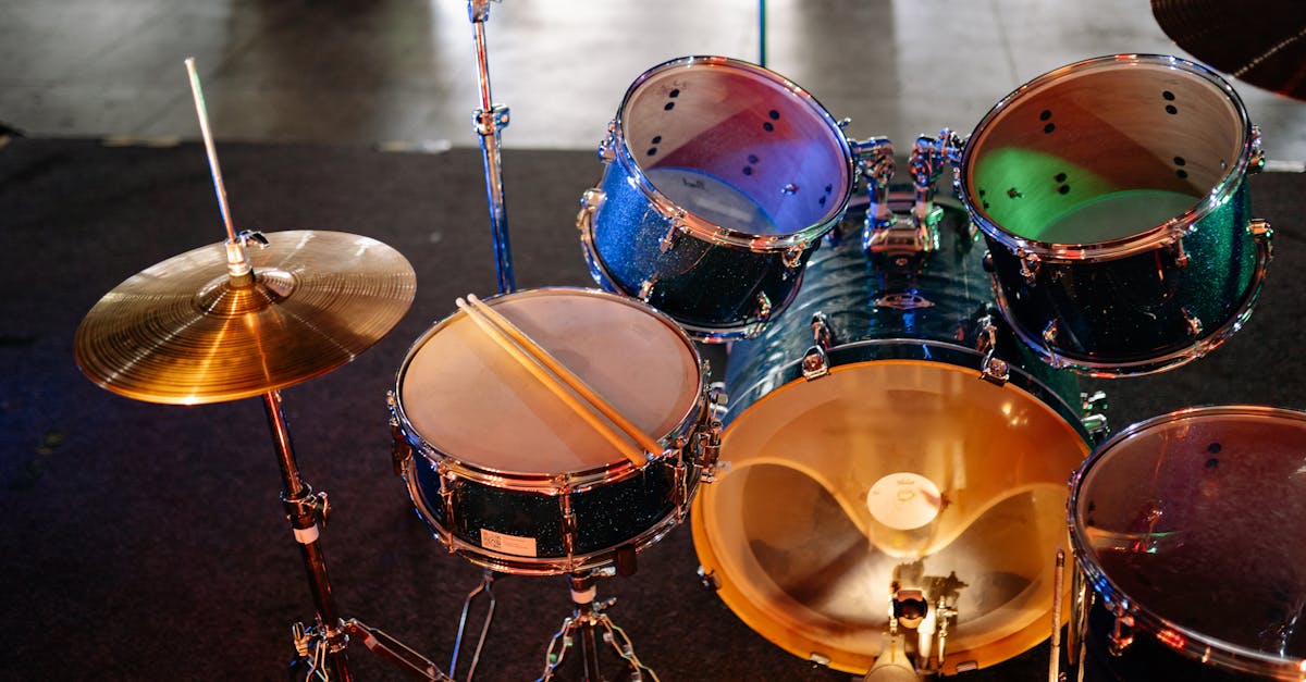 Pete Davidson portraying Tom Homan in SNL sketch about ICE agents