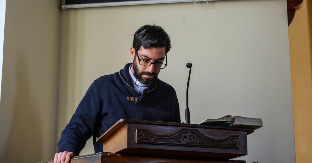 UK Prime Minister Keir Starmer addressing the media on political scandal